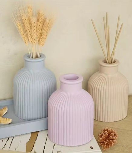 مزهرية مضلعة كونكريت